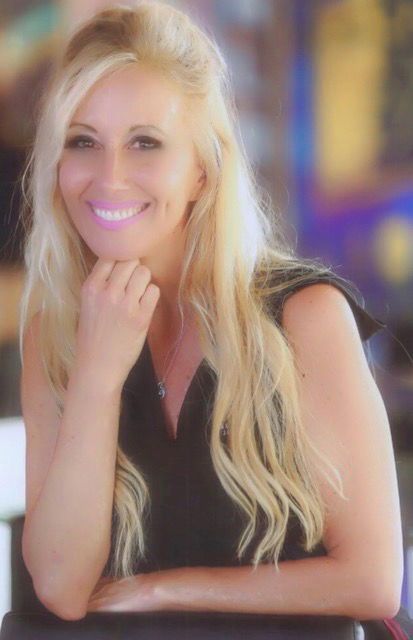 Mimi's Cafe - Valencia California