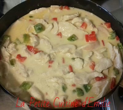 Emincé de poulet au lait de coco
