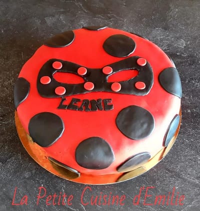 Gâteau Ladybug