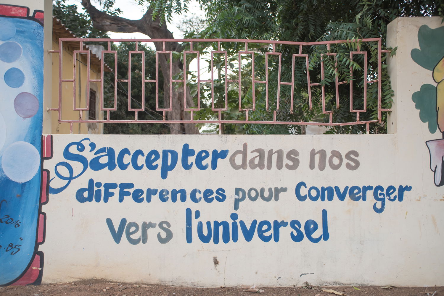 Apport de matériel à l'INEFJA, au CERFA et au club d'handiBasket de Thiès