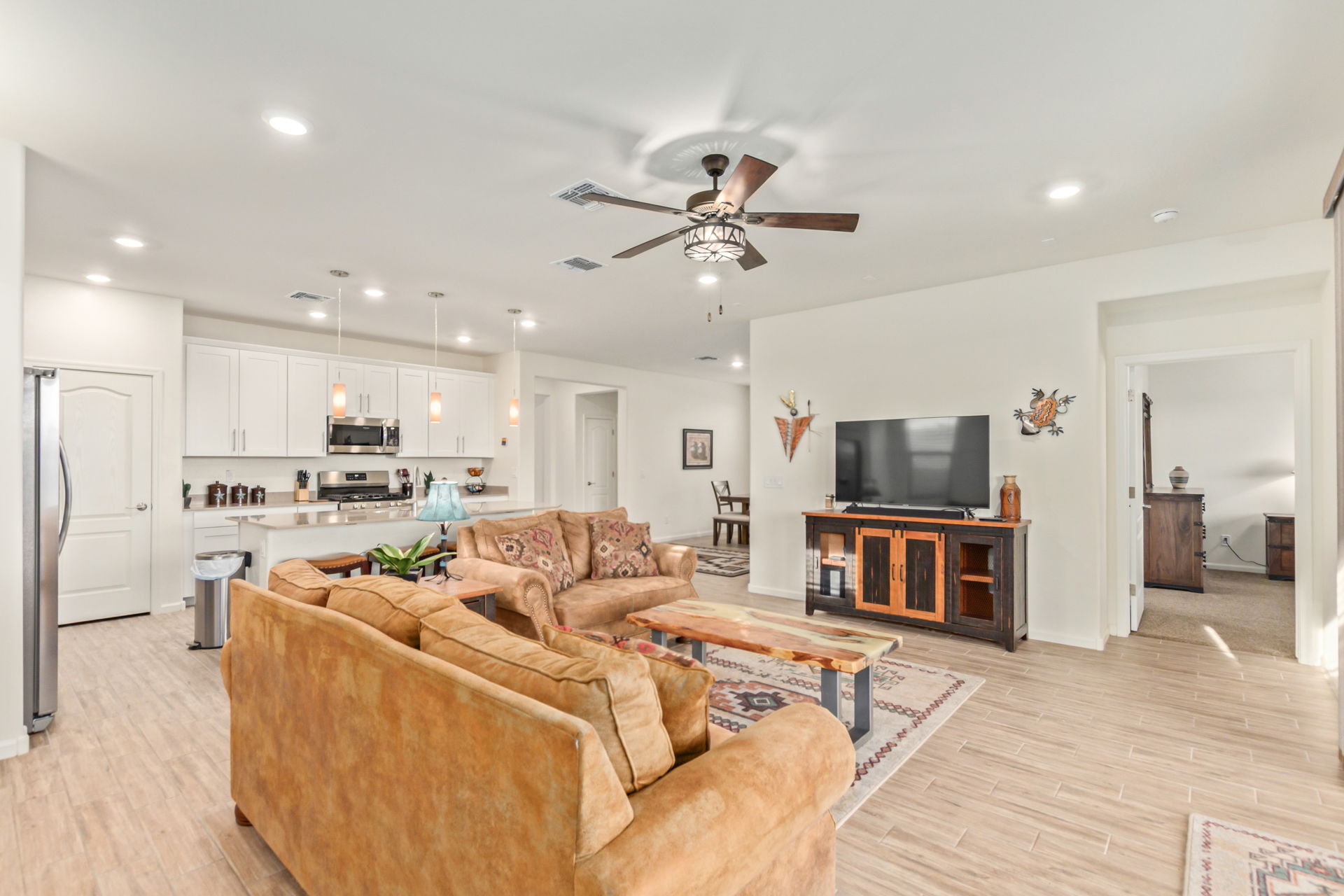 Gold Canyon Desert Paradise