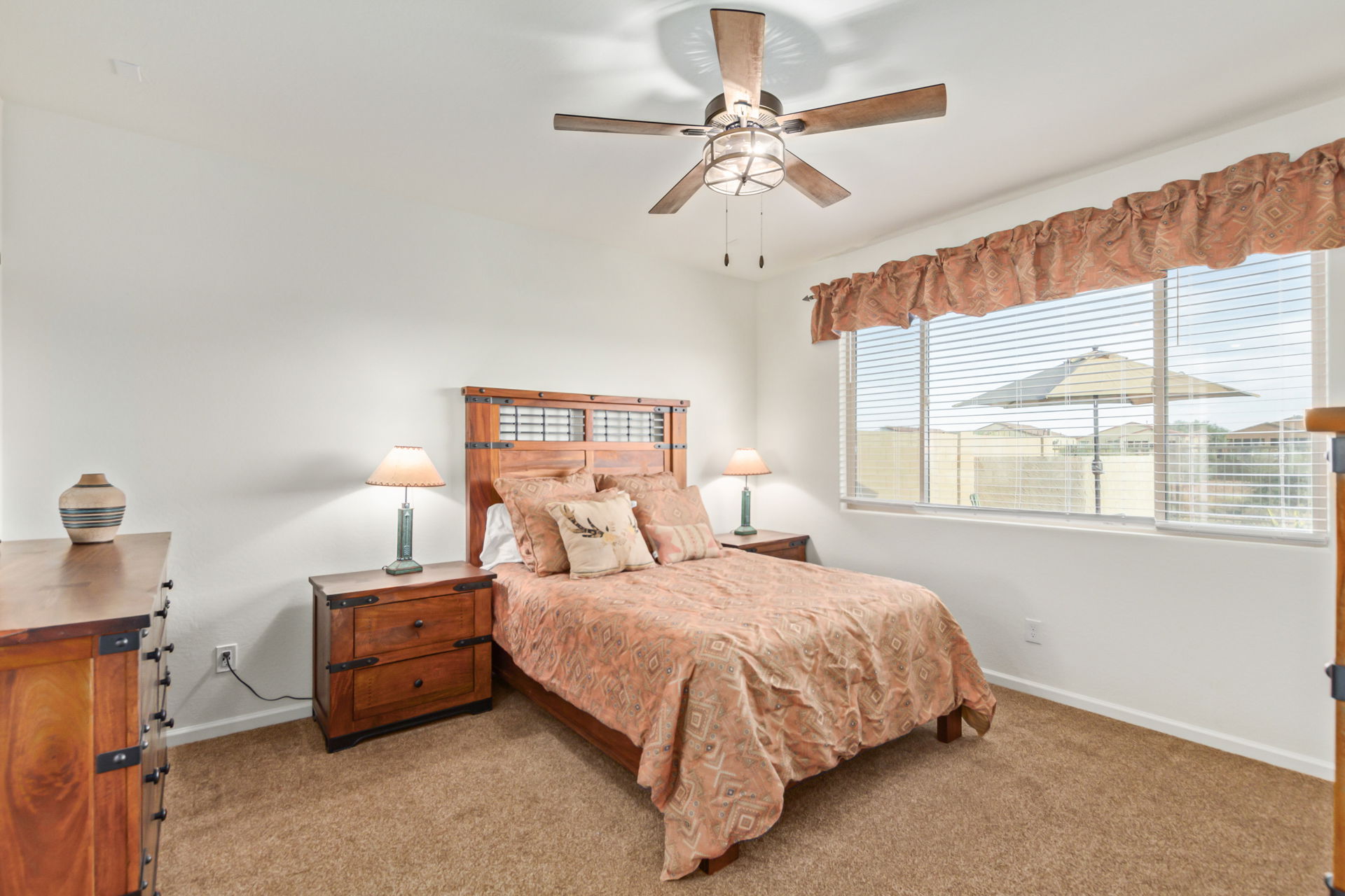 Gold Canyon Desert Paradise