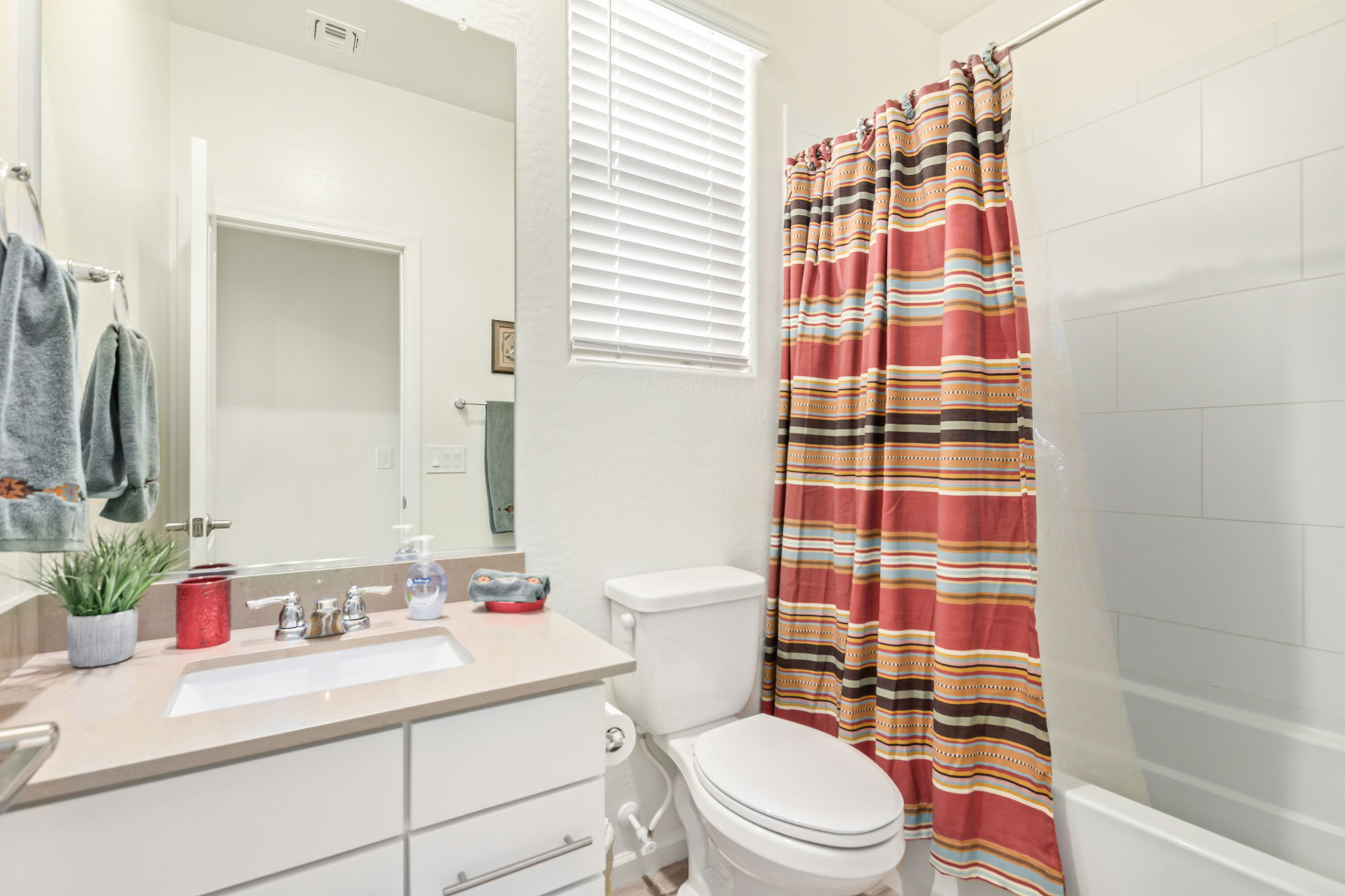 Gold Canyon Desert Paradise