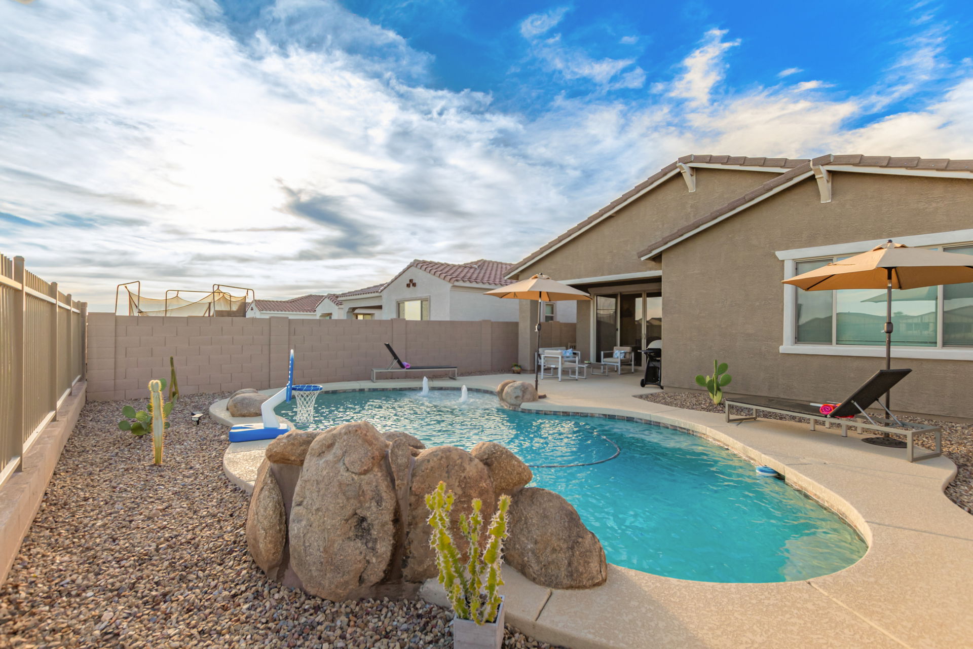 Gold Canyon Desert Paradise