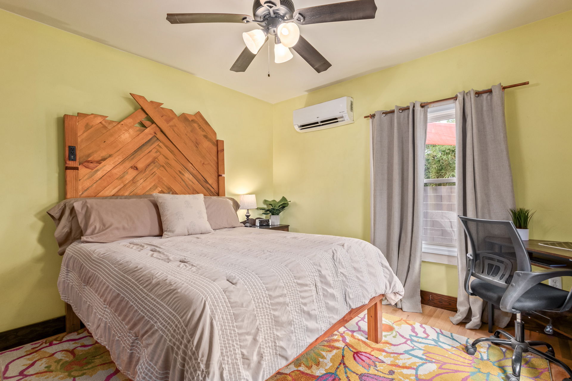 Craftsman Bungalow in Historical Garfield District