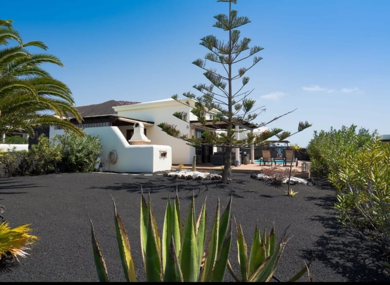 Casa Lucanna, hoteles y alojamientos en Yaiza