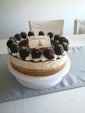 Diós zserbó torta