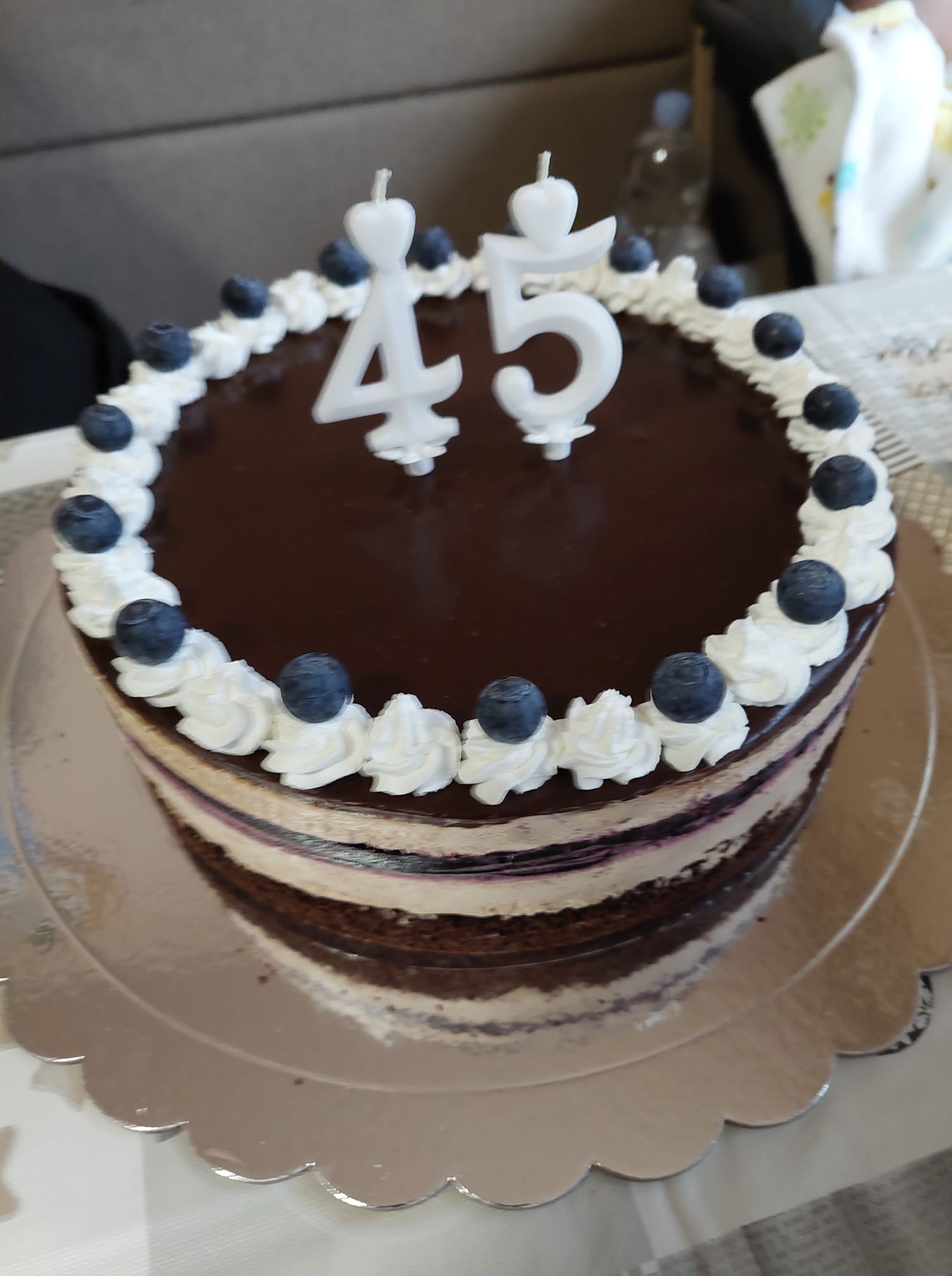 Áfonyás csokoládé mousse torta