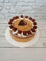 Kinder Bueno torta