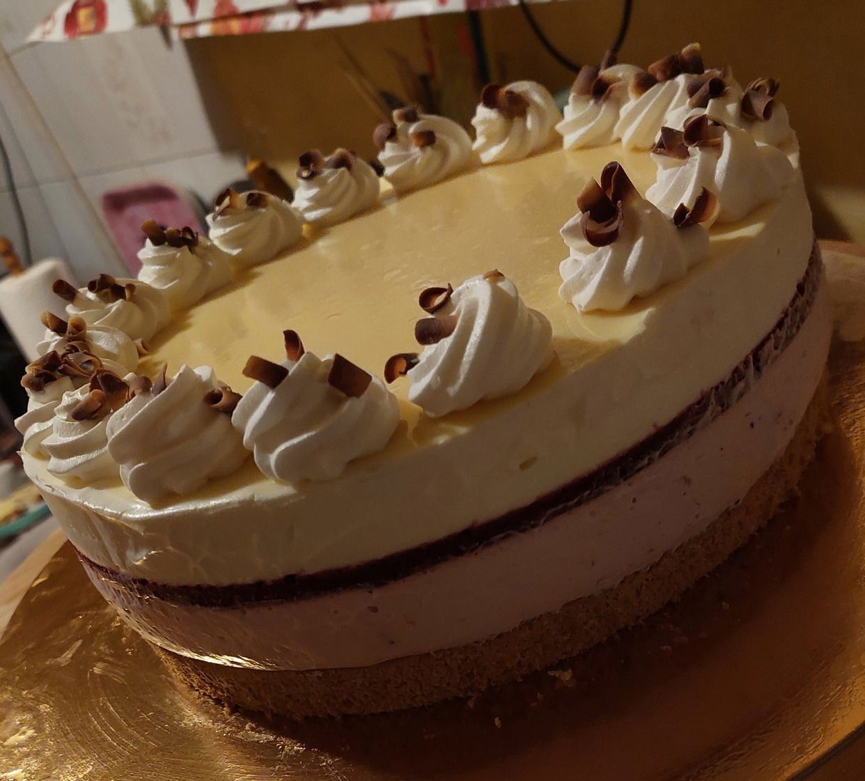 Erdei gyümölcsös joghurt mousse torta