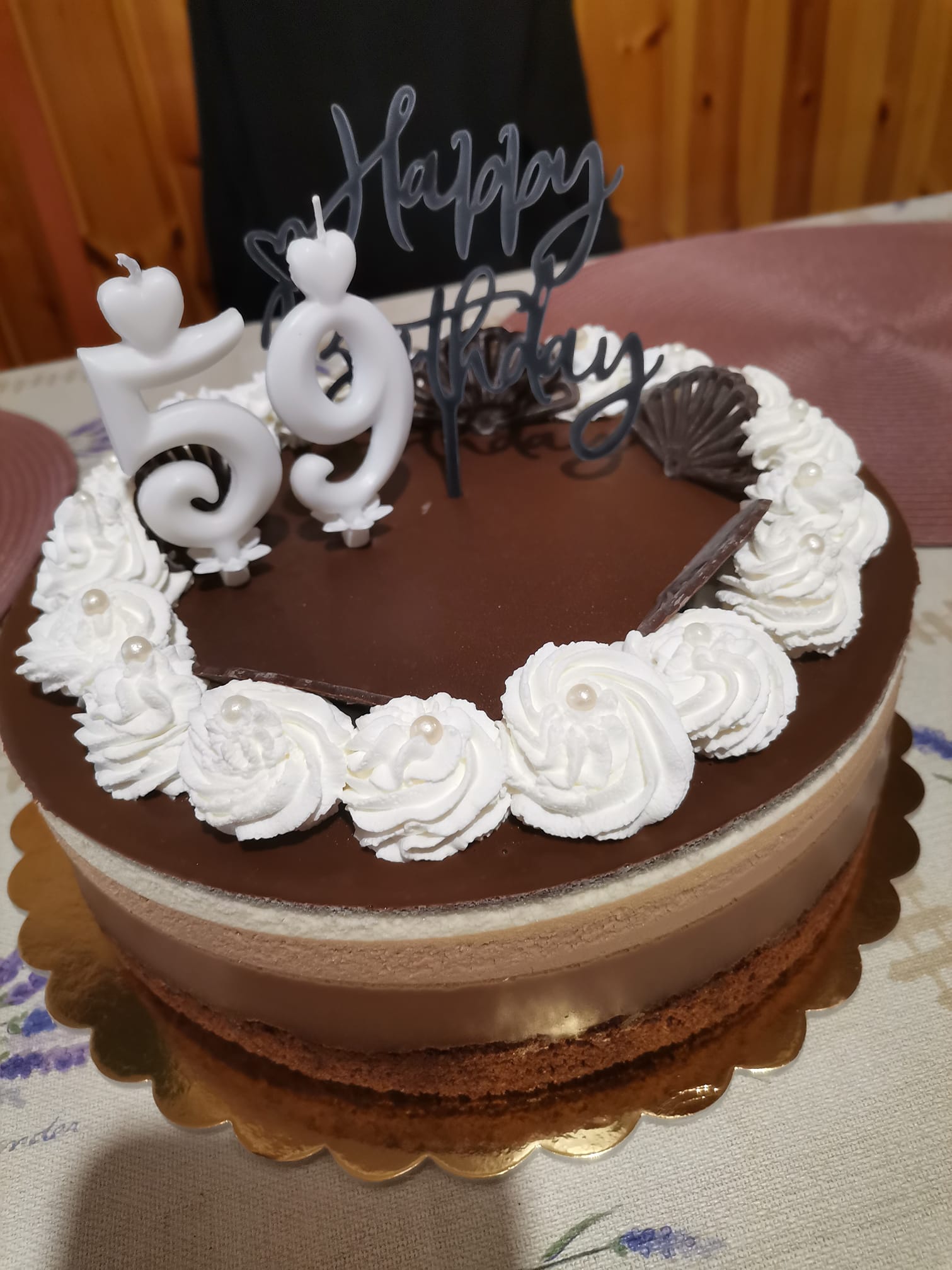 Triplacsoki mousse torta