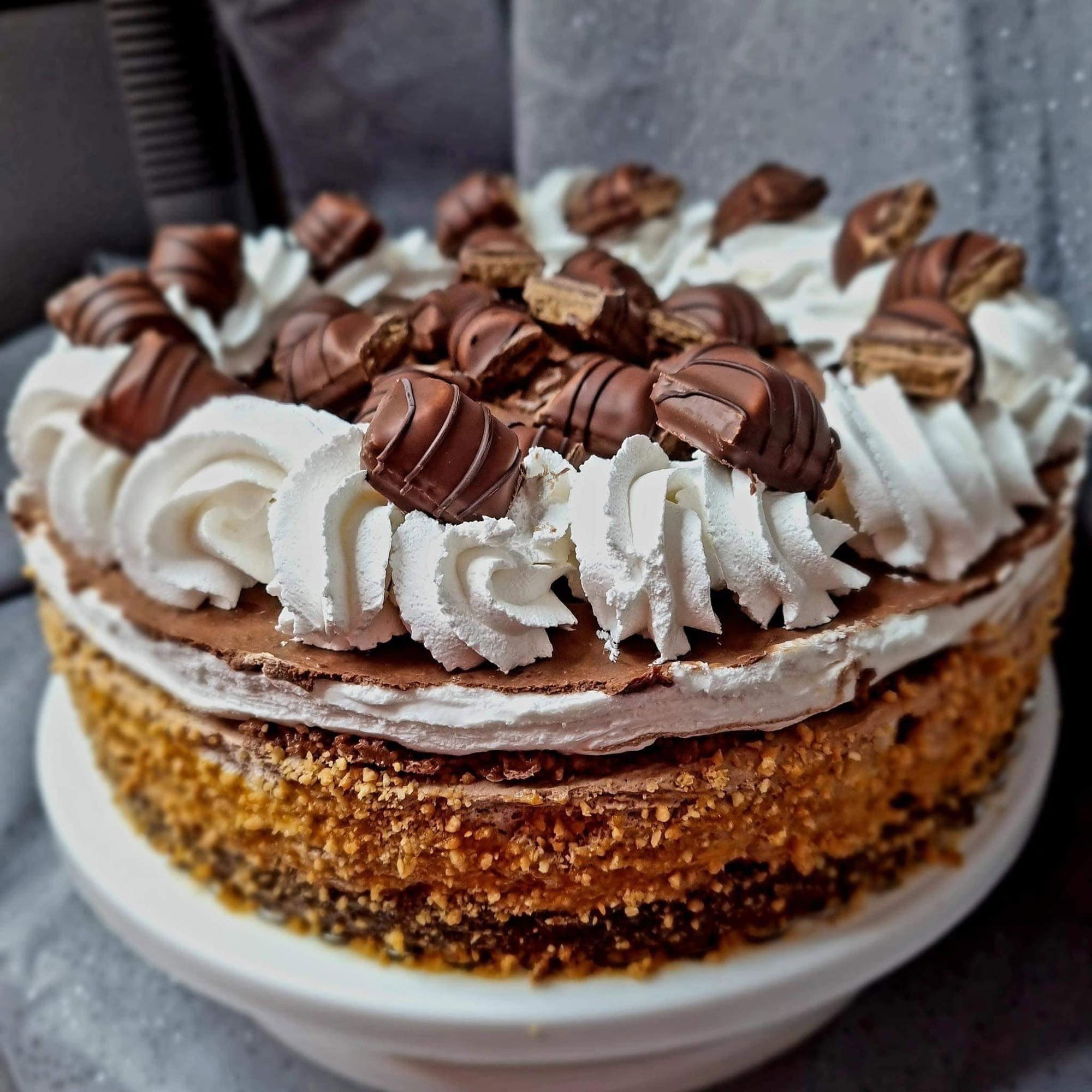 Kinder Bueno torta