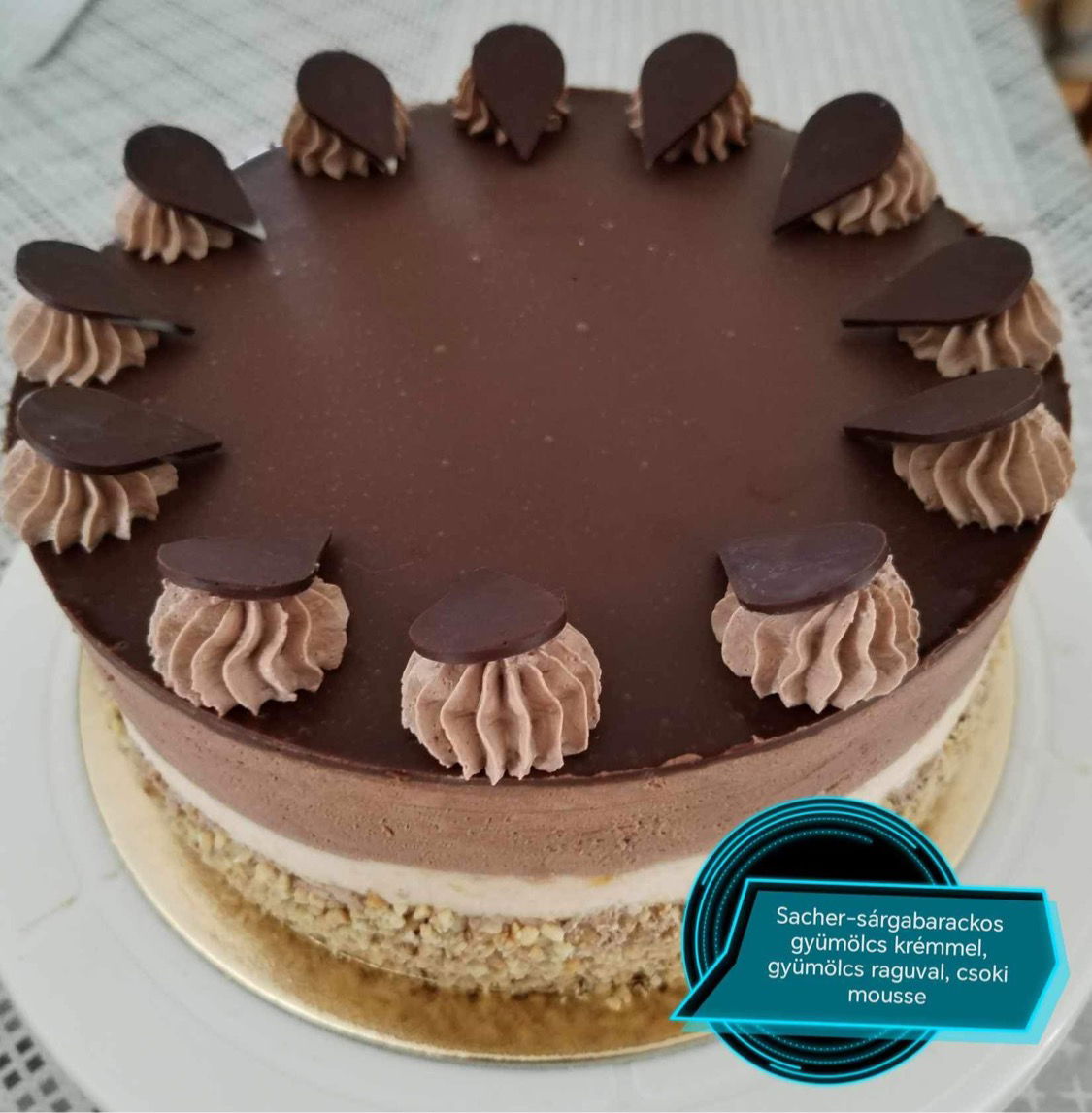 Sacher mousse torta