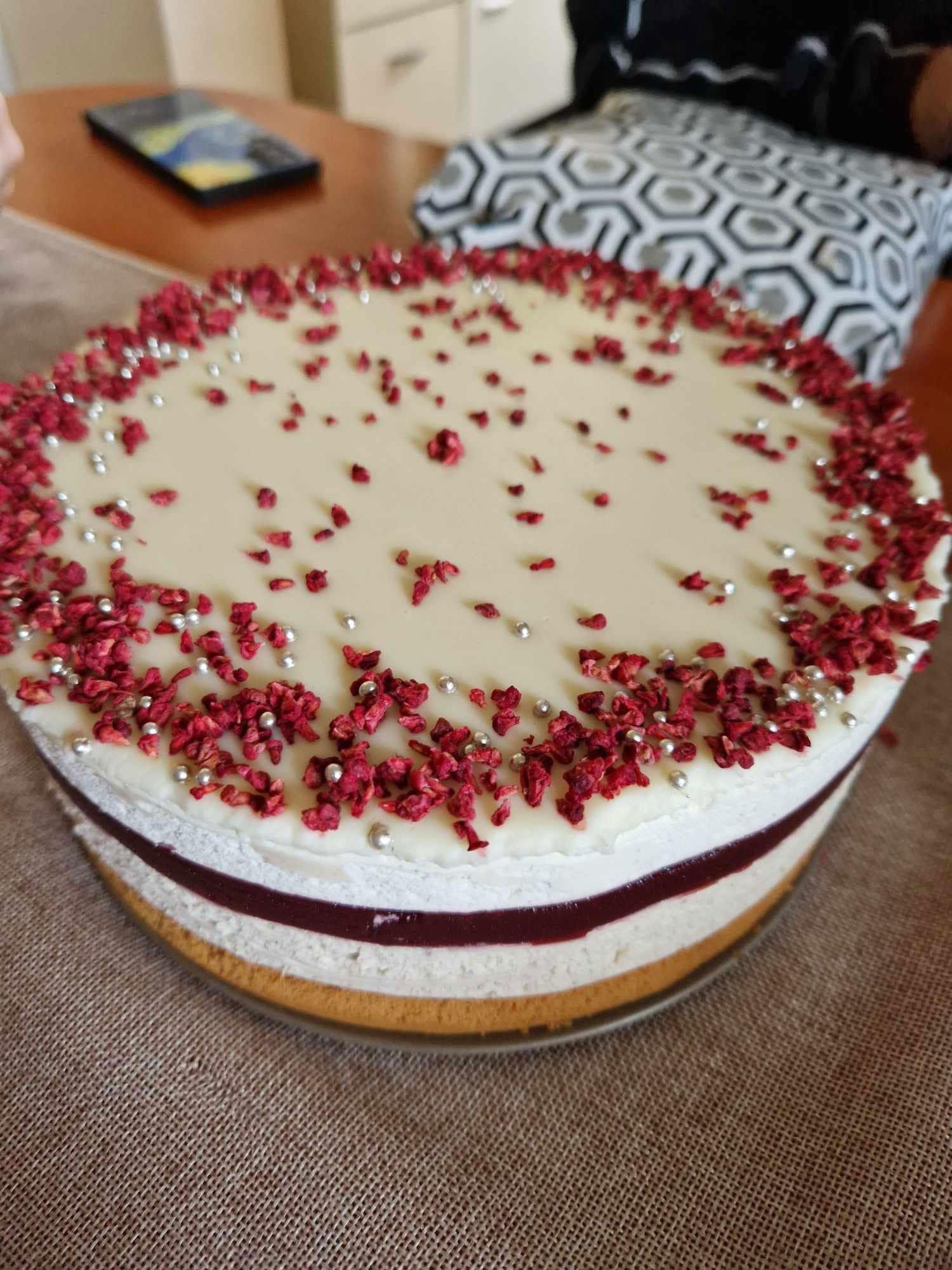 Vaníliás gesztenye torta rumos meggyel