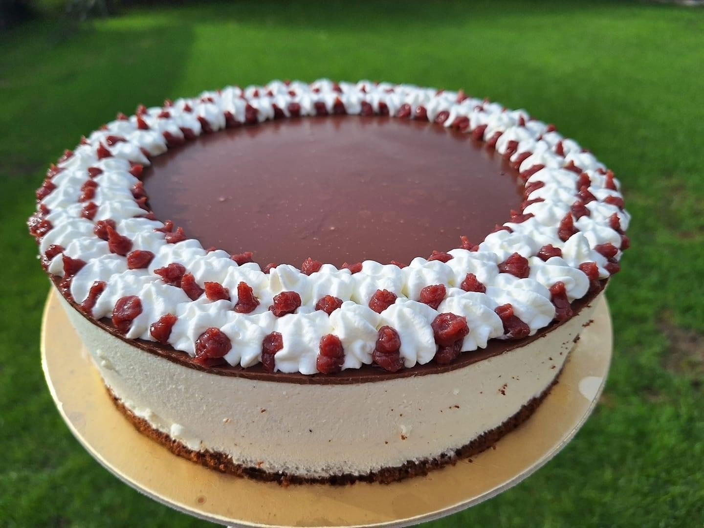 Fekete erdő mousse torta