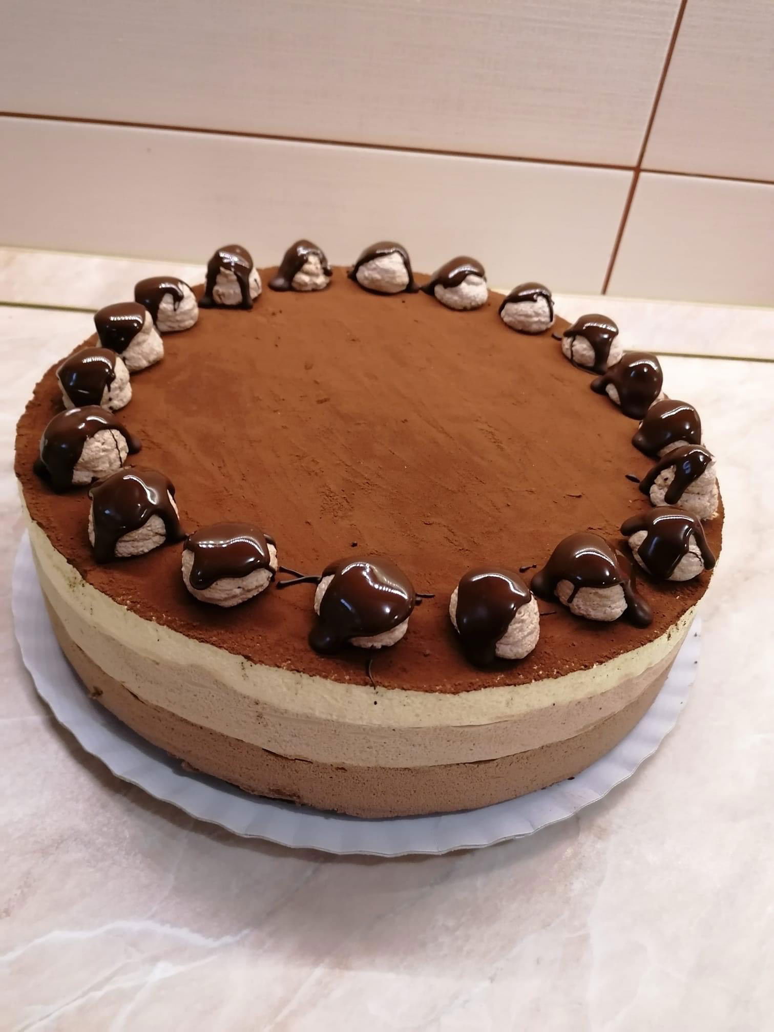 Triplacsoki mousse torta