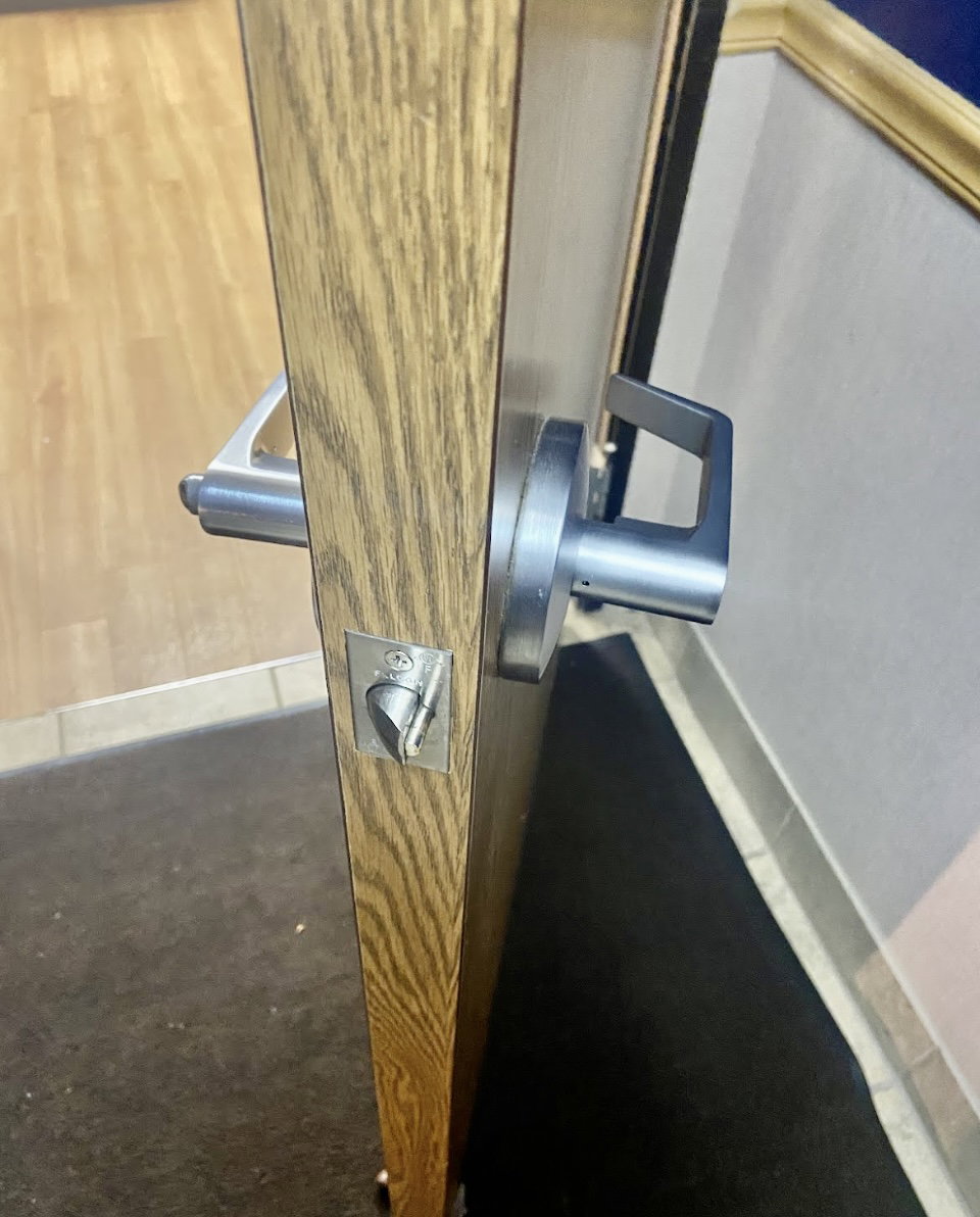 Professional Locksmith