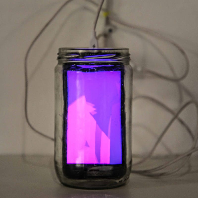 SCREEN IN A JAR