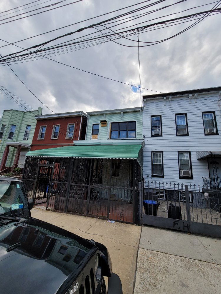 Brooklyn Siding Contractor