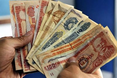 LOS RETIROS DE DEPÓSITOS EFECTUADOS HASTA JUNIO FUERON DE UN 66% EN LA MONEDA NACIONAL