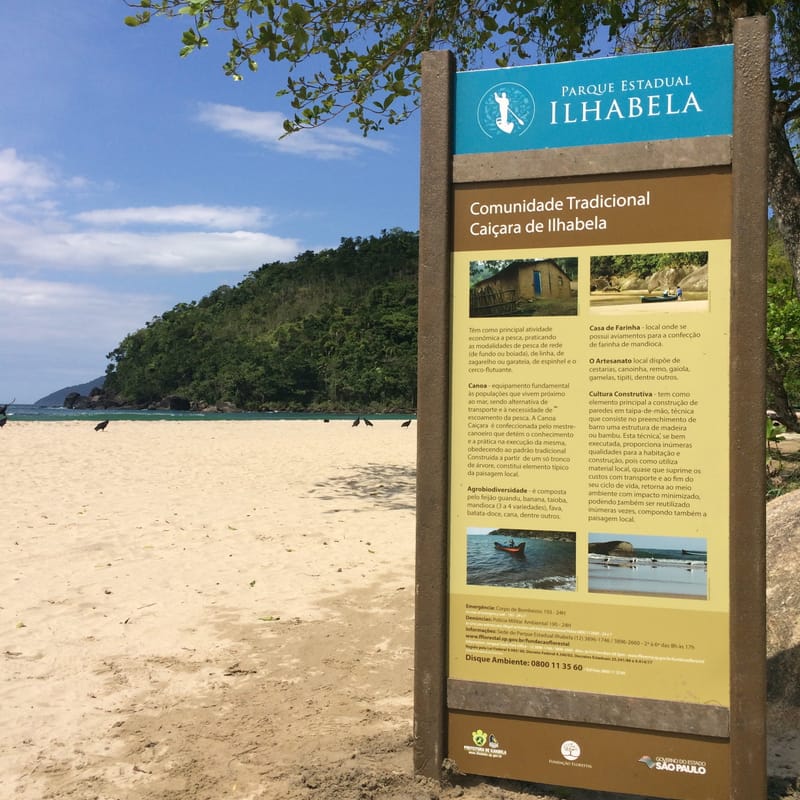 Sinalização Parque Estadual de Ilhabela litoral norte - SP