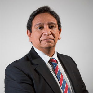 DR. ERNESTO VÁZQUEZ MARTÍNEZ
