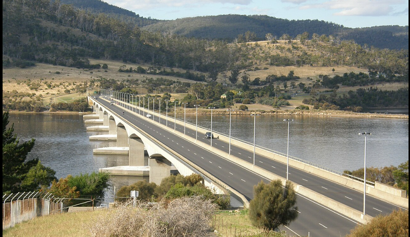 Bowen Bridge to Iron Pot Light house 30km