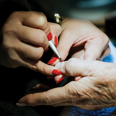 Noi kho cua nghe nail o nuoc ngoai