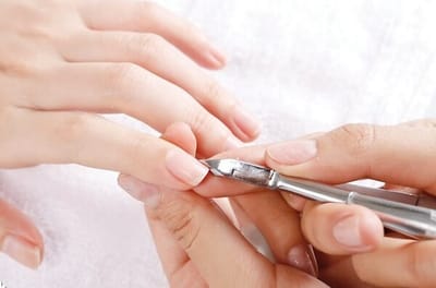 Di lam nail can luu y nhung gi?