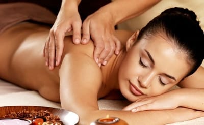 Hoc spa hay hoc dai hoc