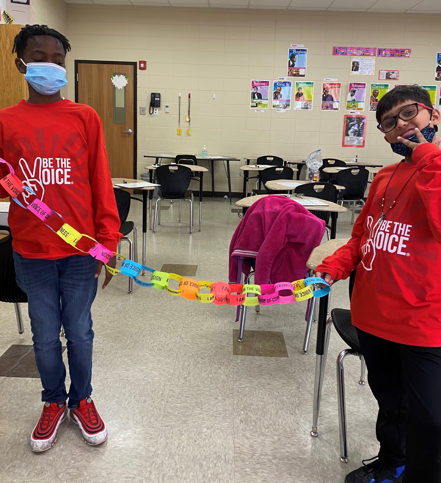 BTV PLEDGE CHAIN AT MACINTYRE PARK MIDDLE SCHOOL