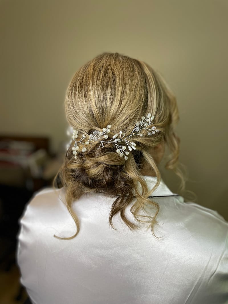 HAIR