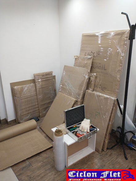 DESARME Y ARMADO DE SUS MUEBLES