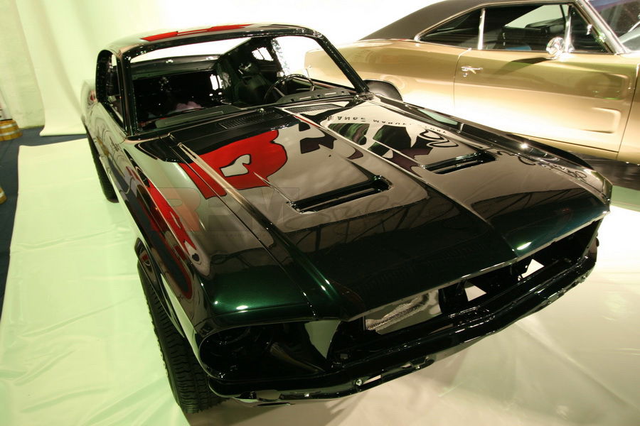 Pontosság, szépség, korhűség