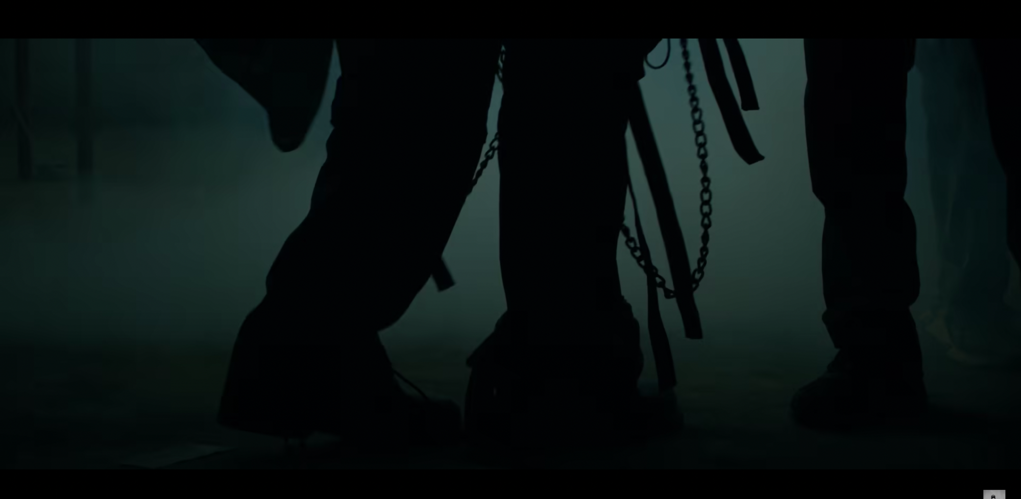 Gorilla  - JoeyB ft Yaw Tog