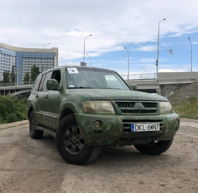 Передали першу автівку на передову.