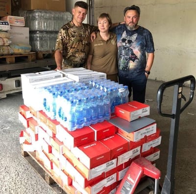 Передали гуманитарну допомогу військовим, які зараз проходять реабілітацію, та на передову.