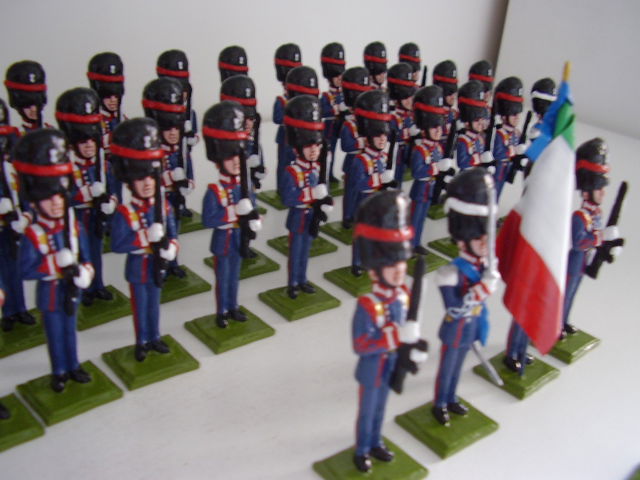 Repubblica Italiana -Granatieri di Sardegna in uniforme storica