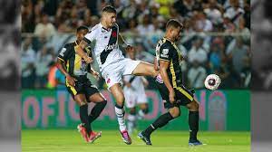 Reforço perde pênalti e Vasco é derrotado pelo Volta Redonda