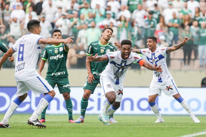 Bruno Mezenga decide no fim, Água Santa vence o Palmeiras. Veja