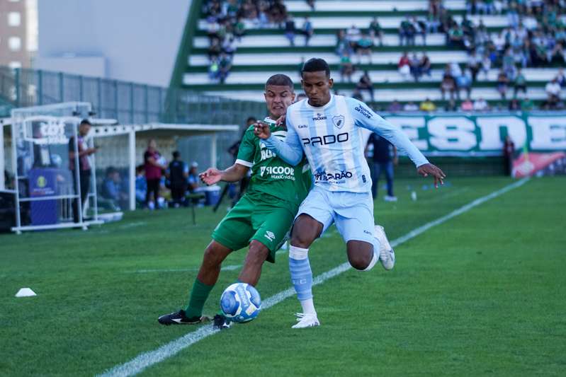 Londrina Esporte Clube perde para a Chapecoense fora de casa. Veja