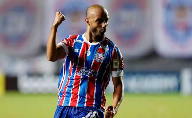 Palmeiras perde do Bahia com gol nos acréscimos. Veja