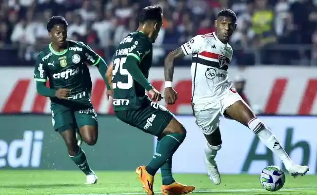 São Paulo bate Palmeiras com golaço e sai em vantagem na Copa do Brasil. Veja