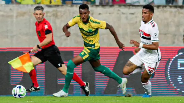 Cuiabá bate São Paulo por  2 x 1 na Arena Pantanal. Veja