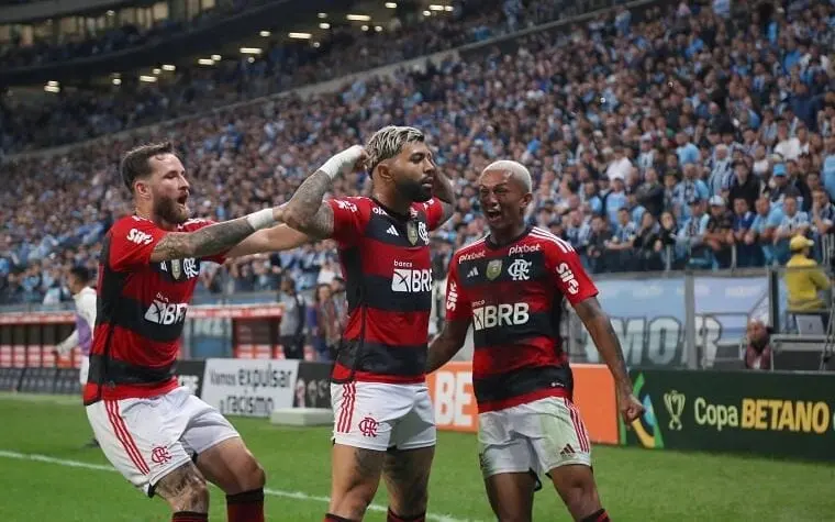 Flamengo vence o Grêmio e abre boa vantagem por vaga na final da Copa do Brasil. Veja