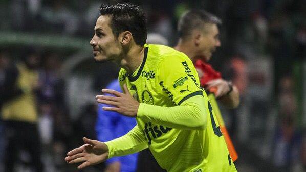 Veiga decide com golaço, e Palmeiras vence o Vasco pelo Brasileirão. Veja