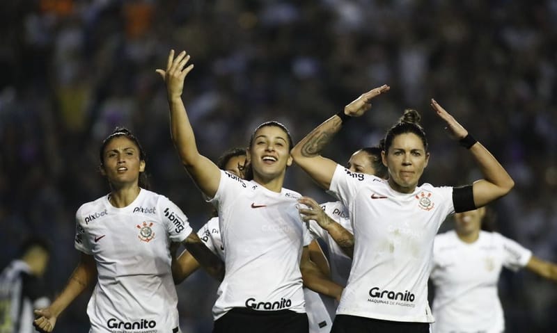 Corinthians e Ferroviária avançam e decidirão Brasileirão Feminino. Veja