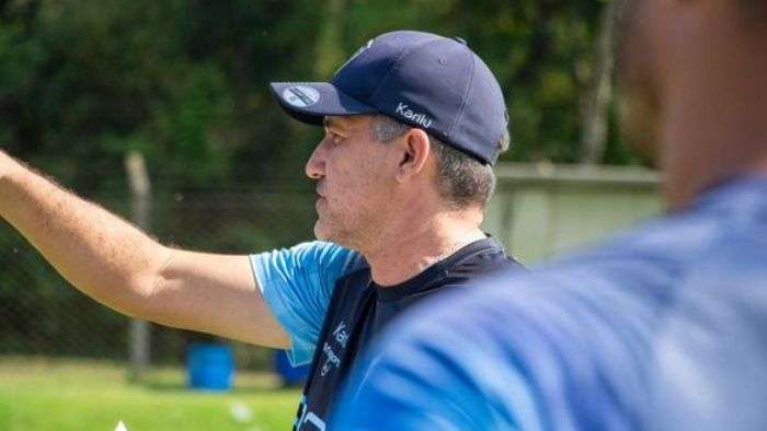 Com mudanças e estreia, Londrina EC vai em busca do "improvável"