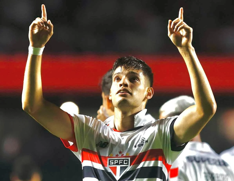 Com reservas, São Paulo vence Água Santa no Morumbis e lidera o Grupo D do Paulista. Veja