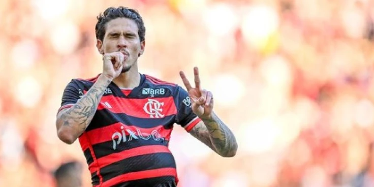 Flamengo vence Fluminense e fica perto do título da Taça Guanabara